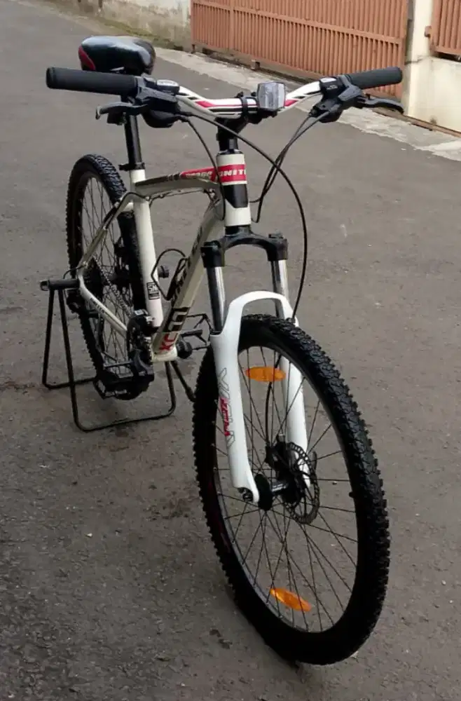 Dijual santai MTB UNITED VENUS 3x8 speed