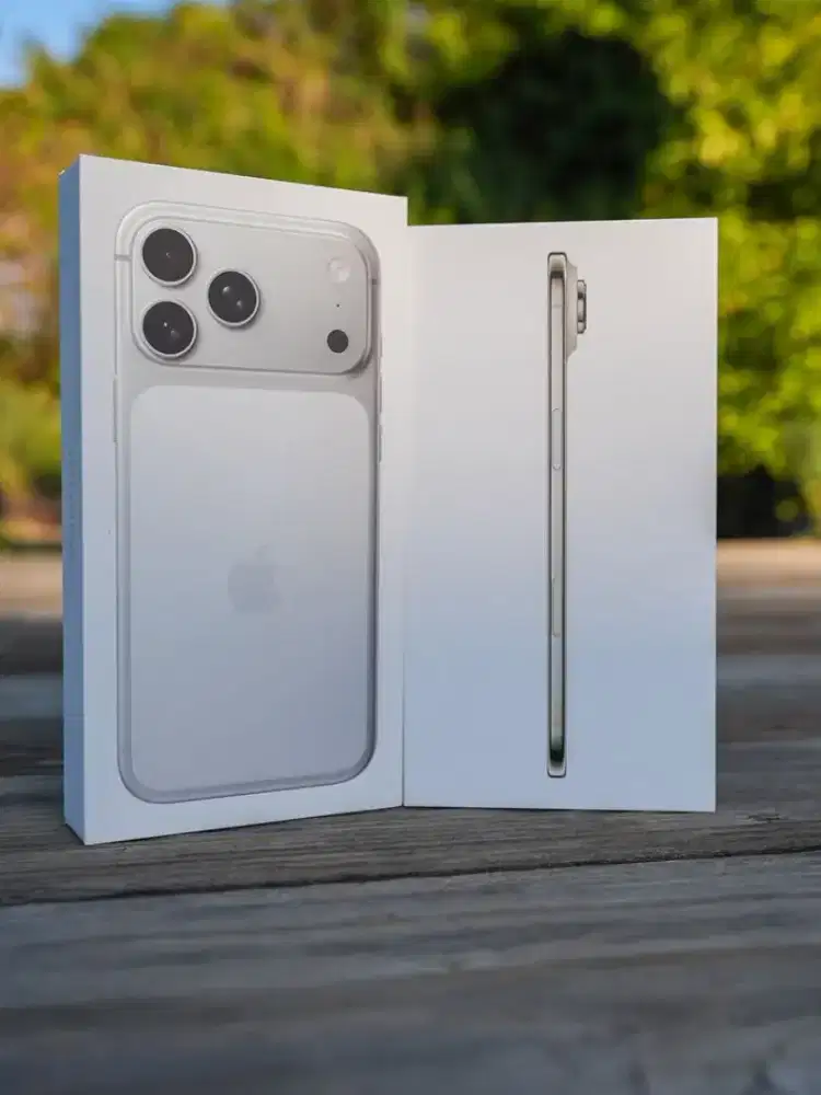 IPHONE 17 SERIES LIMITED