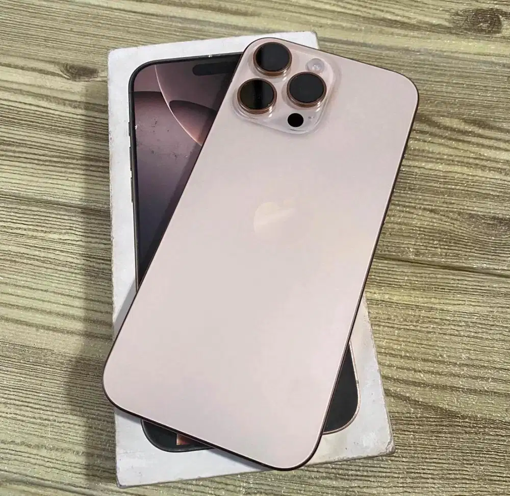 iPhone 16 Pro Max 256GB Garansi Inter Beacukai Dessert Battery 100%