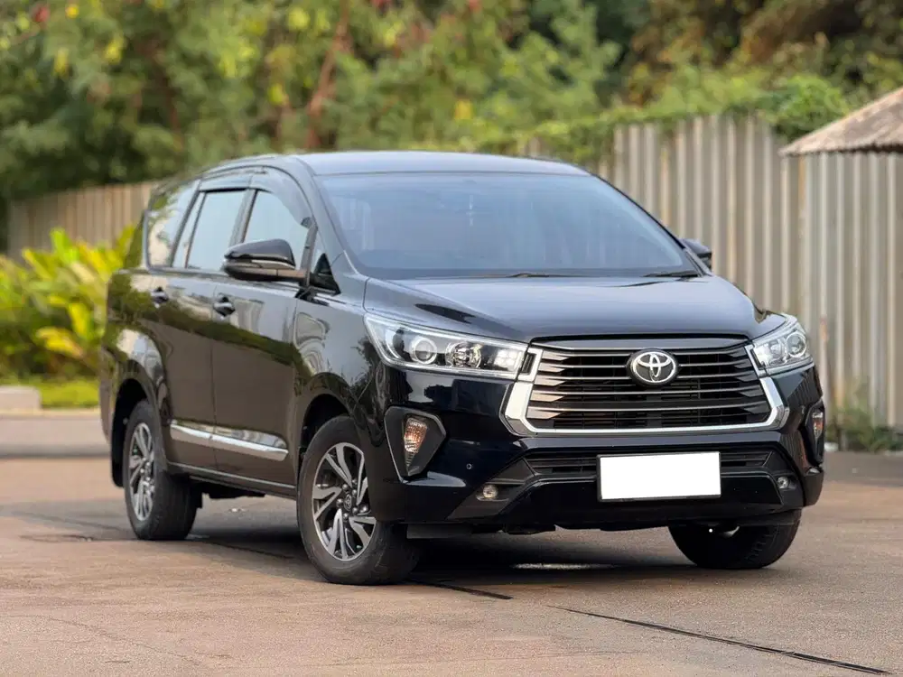 [LOW KM] KIJANG INNOVA 2.4 V AT 2021/2022 MATIC DIESEL