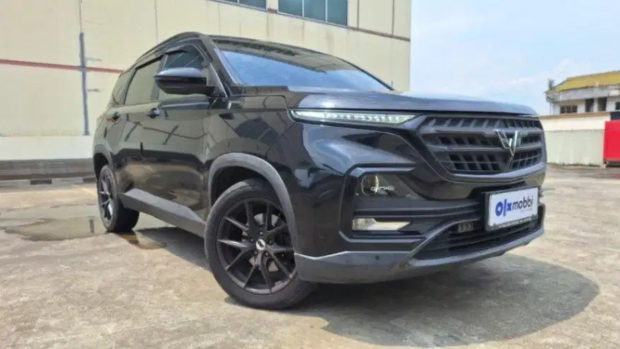 TERMURAH Wuling Almaz 1.5 Exclusive 5-Seater Bensin-AT 2019 SIL B