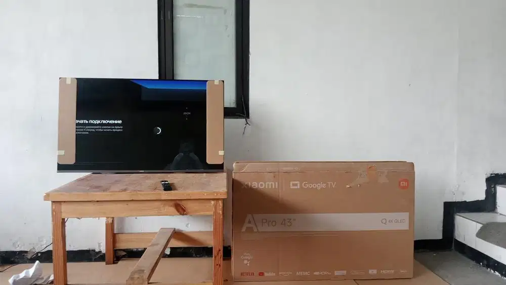 Xiaomi smart tv 43inci Apro Qled 4K ex display