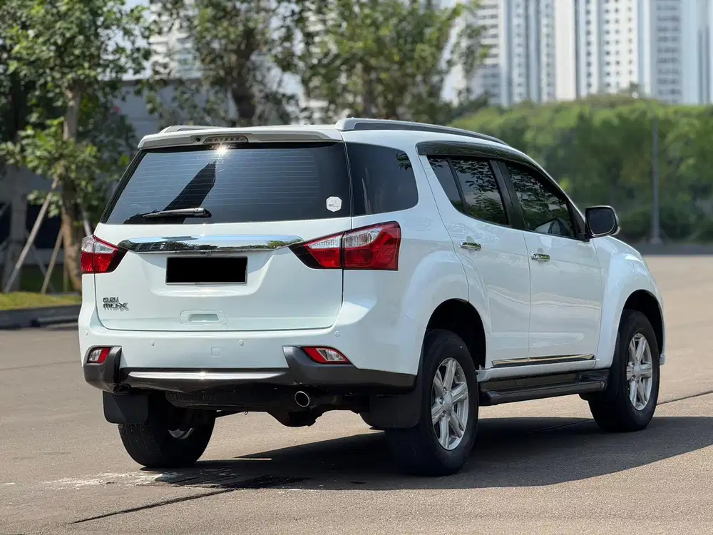 ISUZU MUX 2.5 AT PREMIERE DIESEL 2016/2017 MU-X
