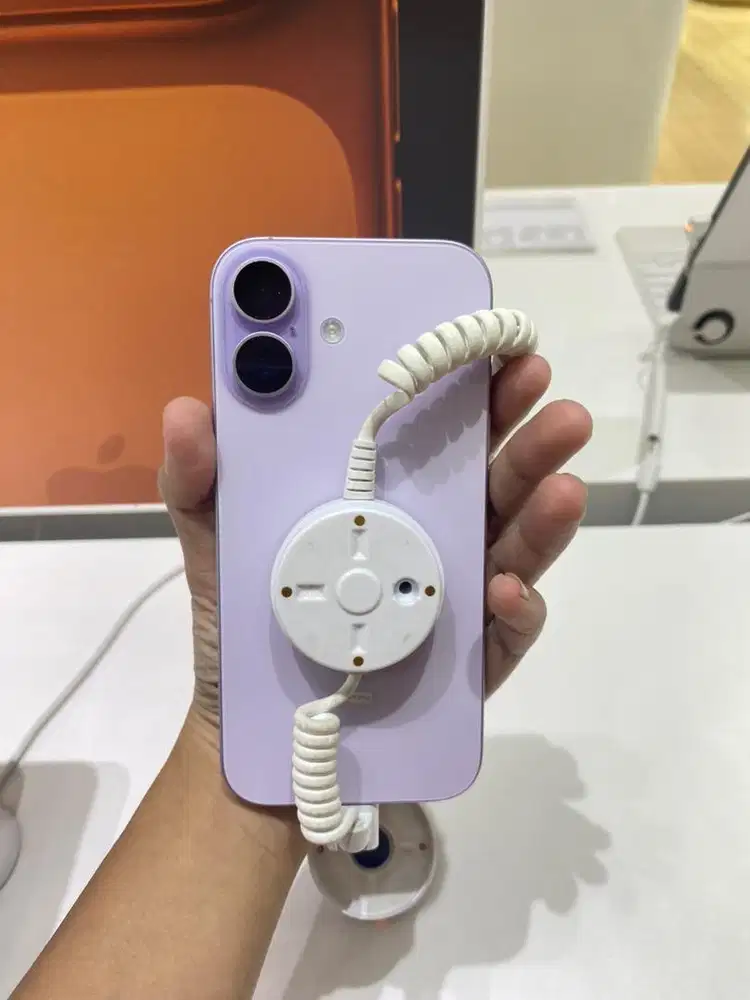 Iphone 17 basic garansi resmi, cicilan home credit