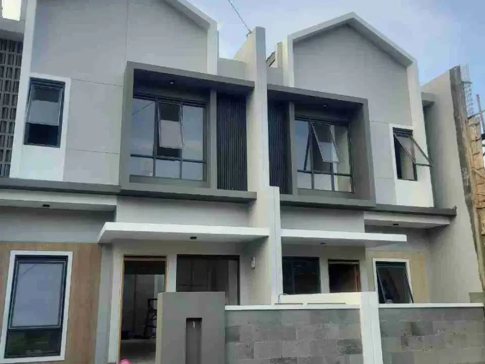 dijual rumah baru di Aria graha dekat margahayu