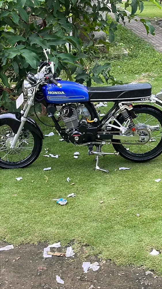 Di jual motor CB basic megapro thn 2010