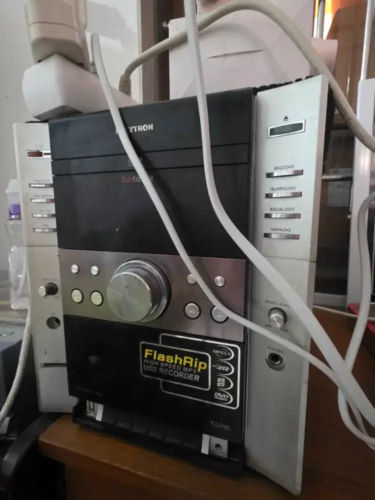 DIJUAL DVD PLAYER KONDISI BEKAS