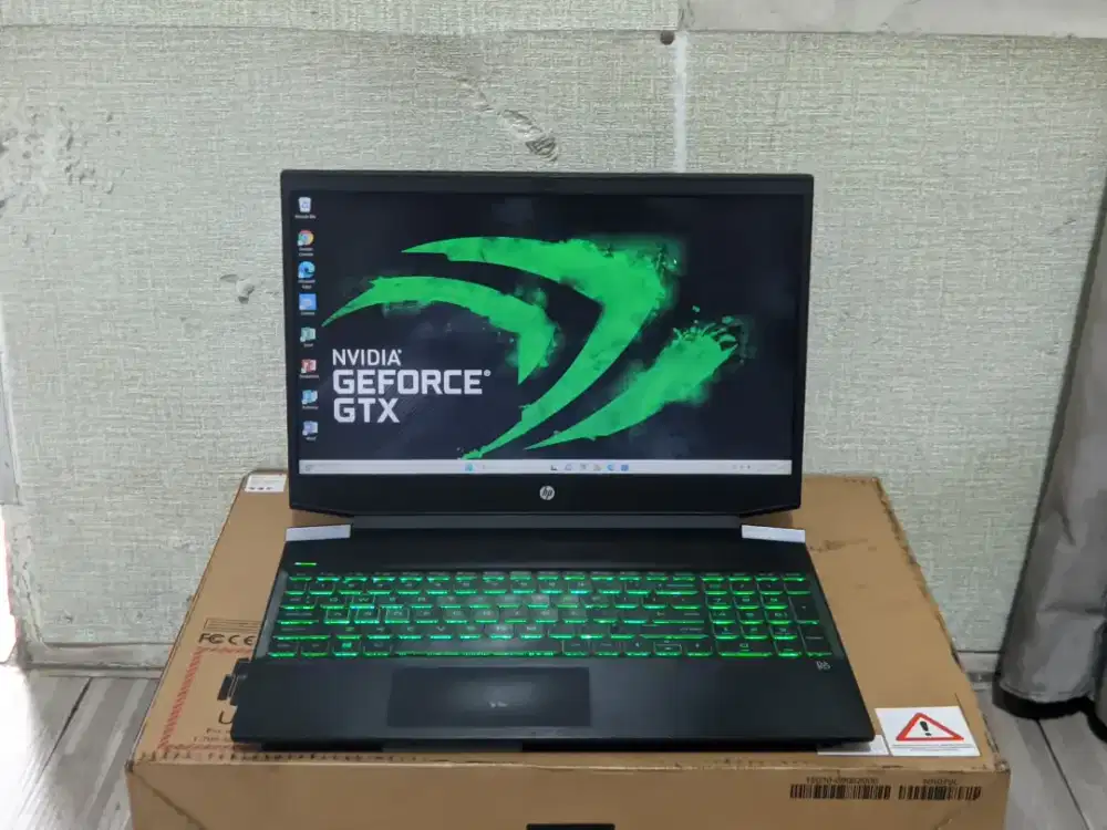 Laptop HP Pavilion Gaming 15 Ryzen 5 3550H Ram 16 SSD 512 GTX 1050