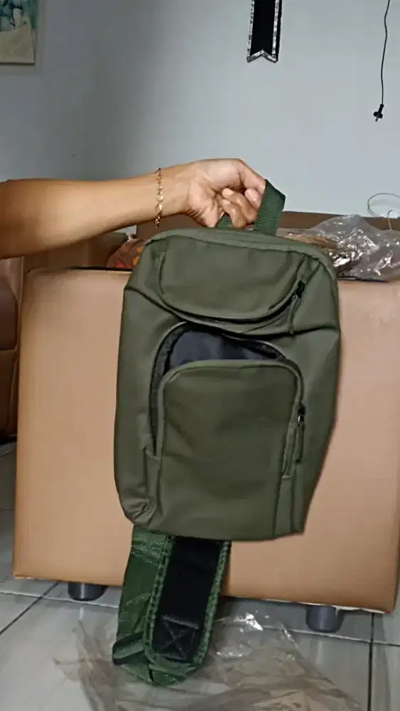 Tas Selempang keren anti air