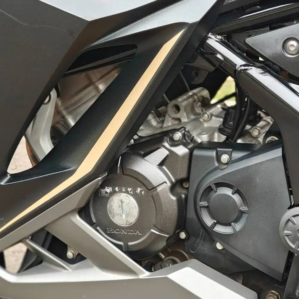 HONDA NEW CBR150R 2023 BLACK KM 7K PAJAK PANJANG SIAP RIDING