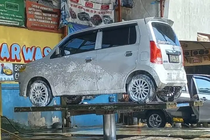 Suzuki Karimun Wagon 2017 Bensin