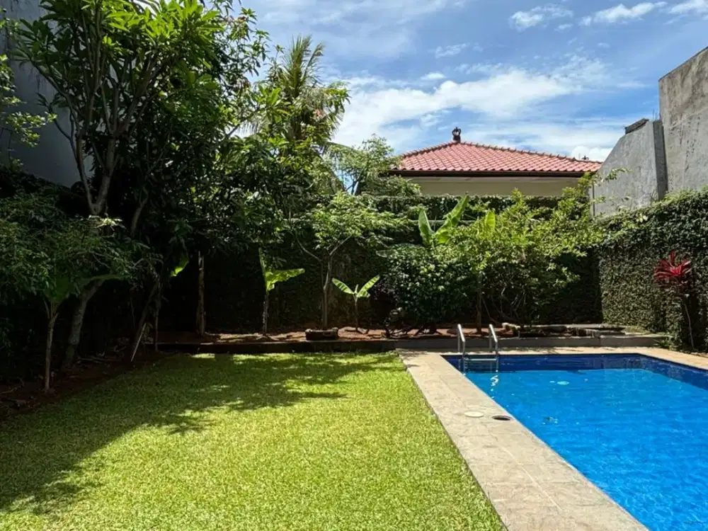 Disewakan Rumah Strategis di Antasari – Dekat RSIA Brawijaya & French School, 4 Kamar, 2 Lantai