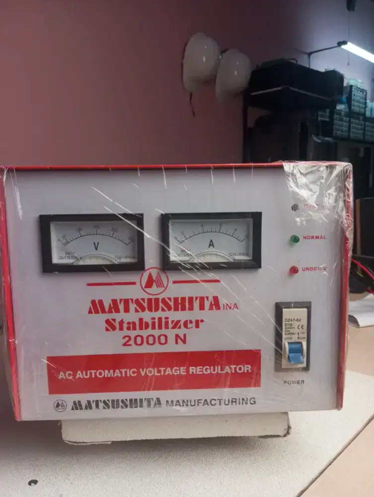 Stabilizer merk Matsushita 2000watt