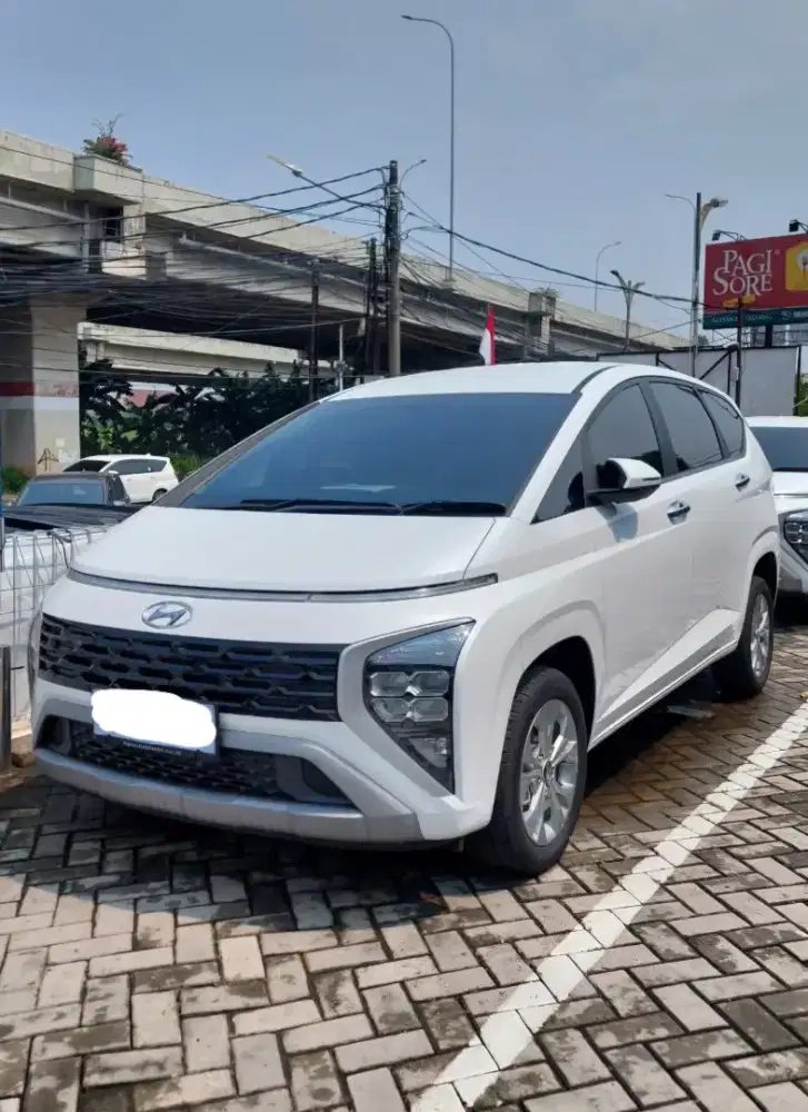 HYUNDAI STARGAZER DP 1 jutaan atau Angsuran 3 jutaan