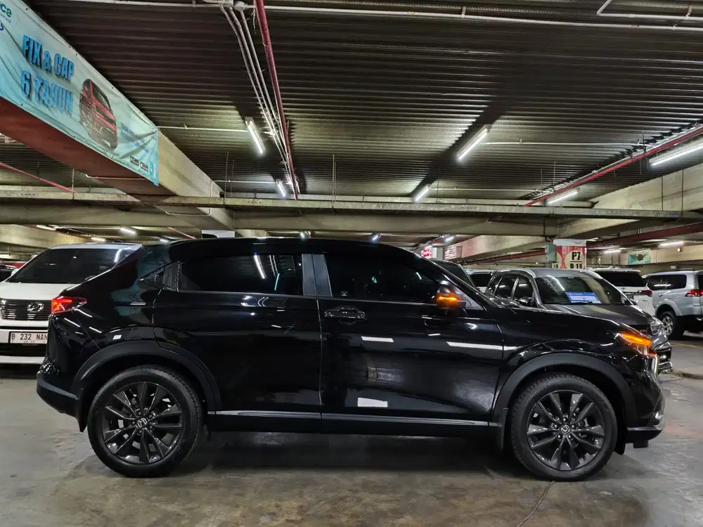Honda HR-V 2023 Bensin
