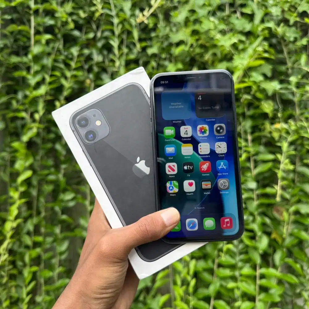 iPhone 11 128Gb Lengkap Mulus