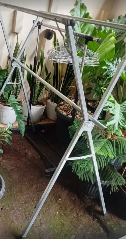 Dijual 1 set rak jemuran lipat  portablel stanlies stell