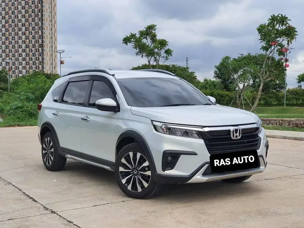 LOW KM 6 RIBU  Honda BRV 1.5 PRESTIGE AT 2022 Putih