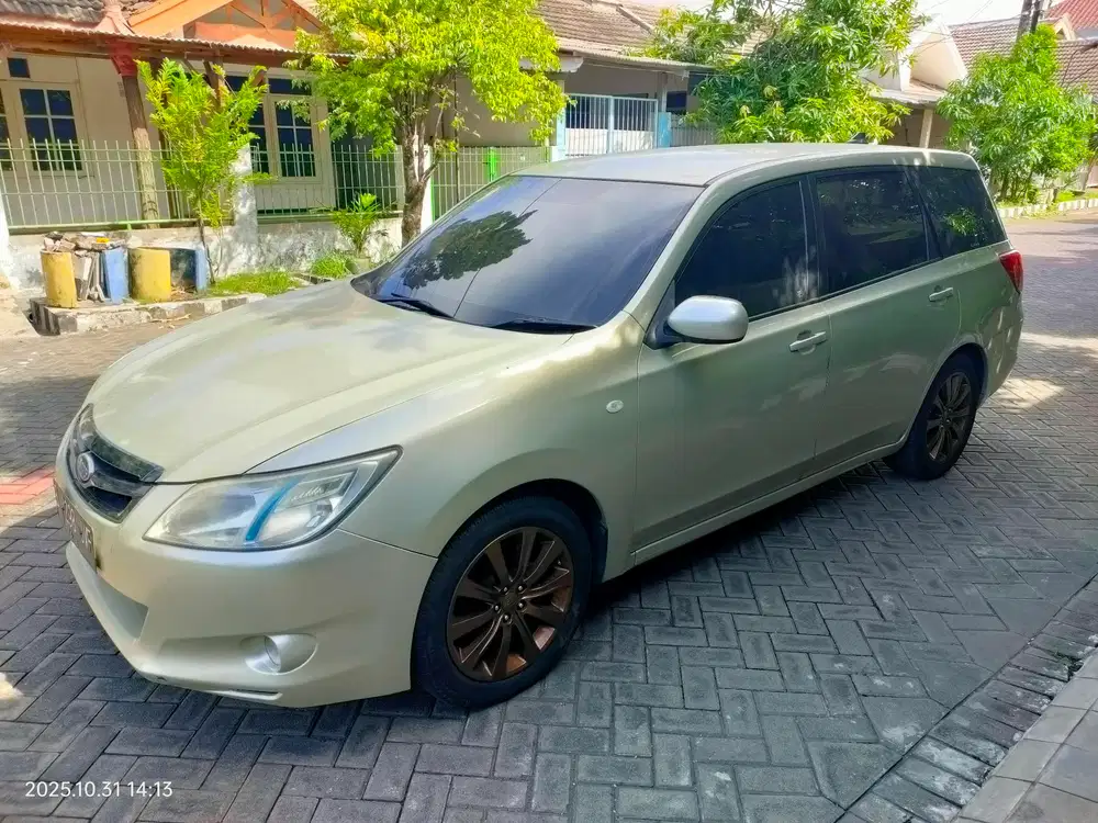 Subaru Exiga 2010 Bensin