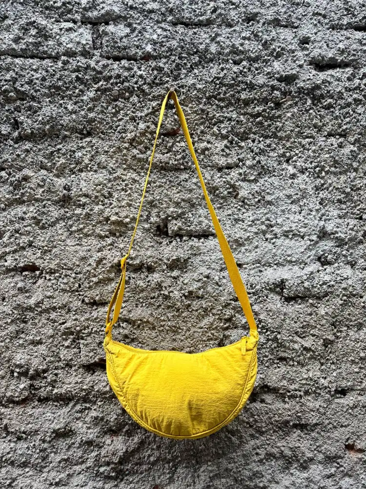 Sling bag Bulan Sabit | Tas Slempang Uniqlo Mustard | Slempang Unisex