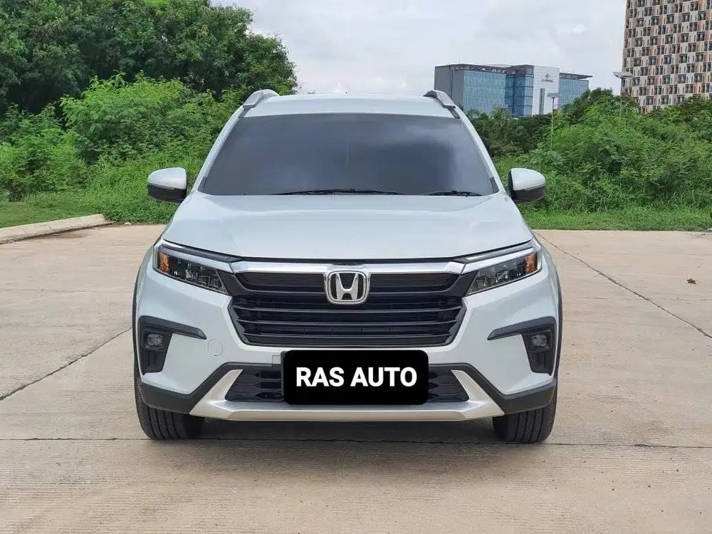 Honda BRV 1.5 PRESTIGE AT 2022 Putih KM 6 ribu