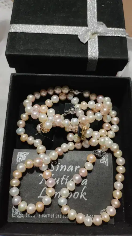 KALUNG MUTIARA AIR LAUT LOMBOK