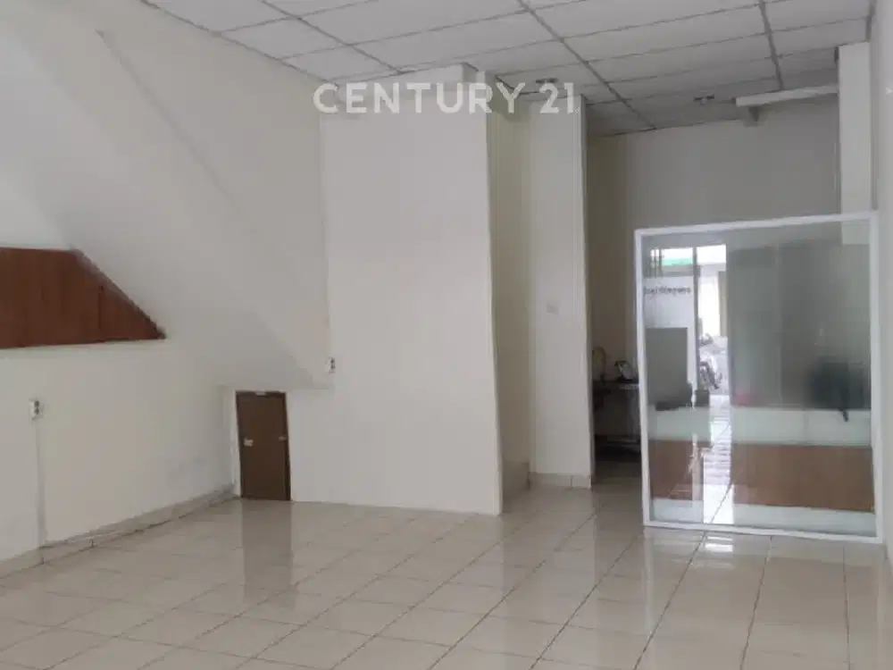 Ruko Exclusive Di Komplek Ruko Super Ramai