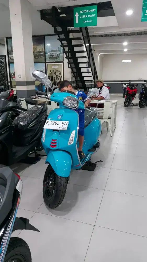 Di jual murah vespa sprint
