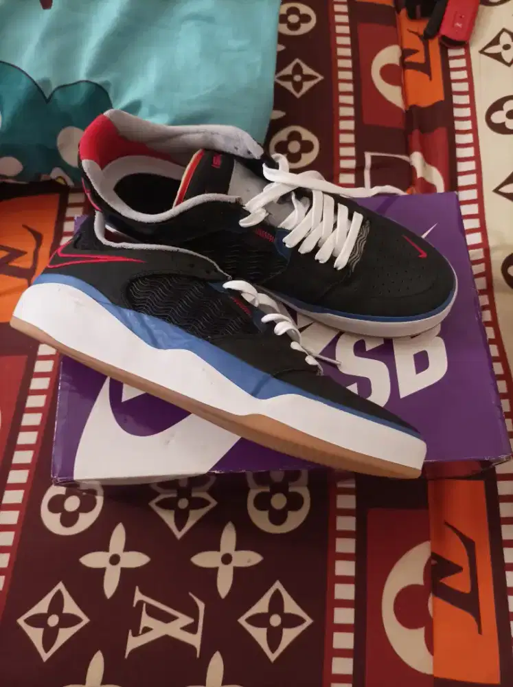 Sepatu Nike SB ishod prm original