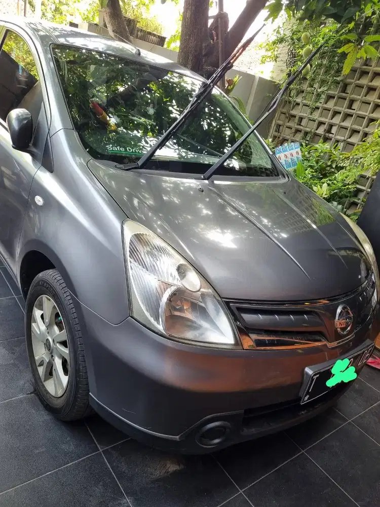 Dijula Mobil Grand Livina SV 1.5 Manual - Pemakai Pertama