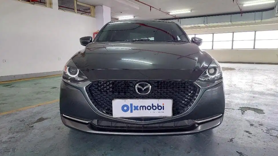 DP Rendah  10JT Mazda 2 1.5 GT Skyactiv Bensin-AT 2019 Abu-Abu