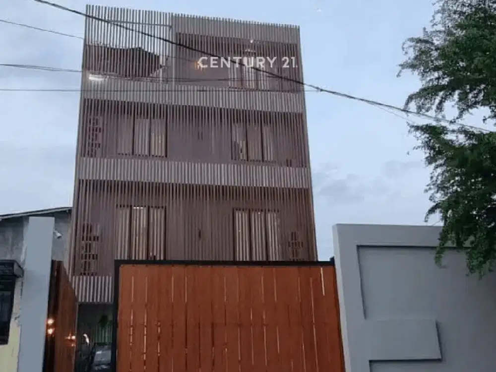 Bangunan Kantor 4 Lantai Di Tanjung Priok