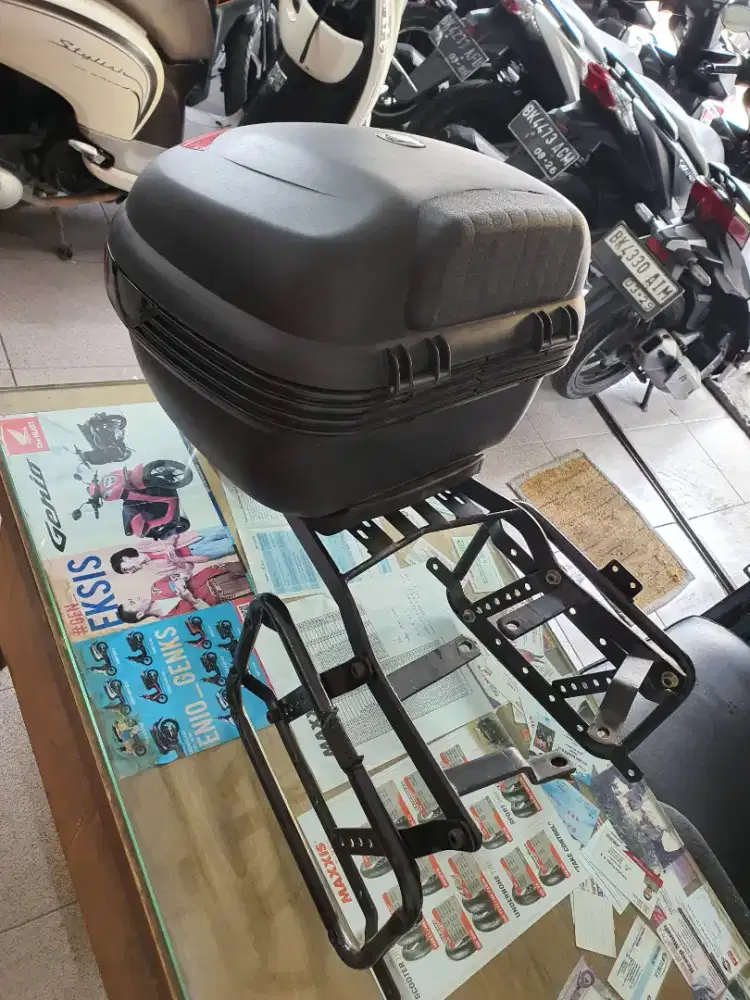 Box komplit tas kanan kiri copotan GSX