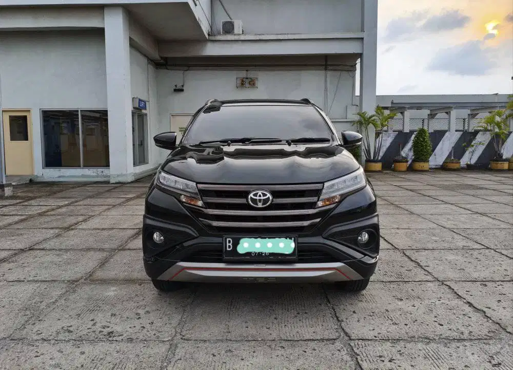 ISTIMEWA LOW KM SERVICE RECORD RUSH S TRD 2021