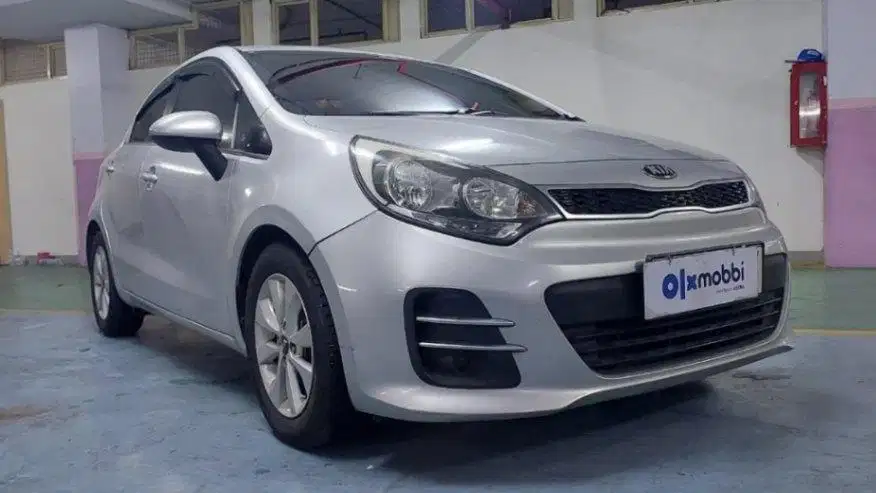 DP Rendah  6JT KIA Rio 1.4 Bensin-AT 2016 Abu-Abu