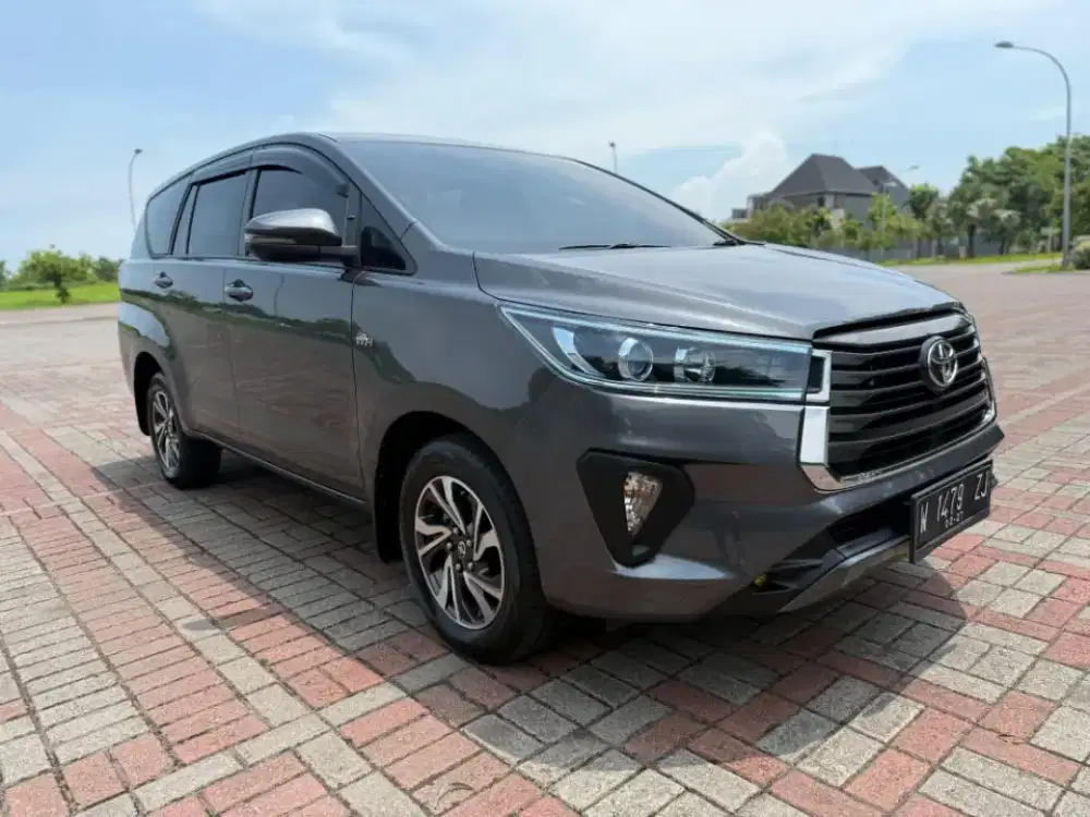 Toyota Innova reborn 2.0 V luxury bensin matik 2022