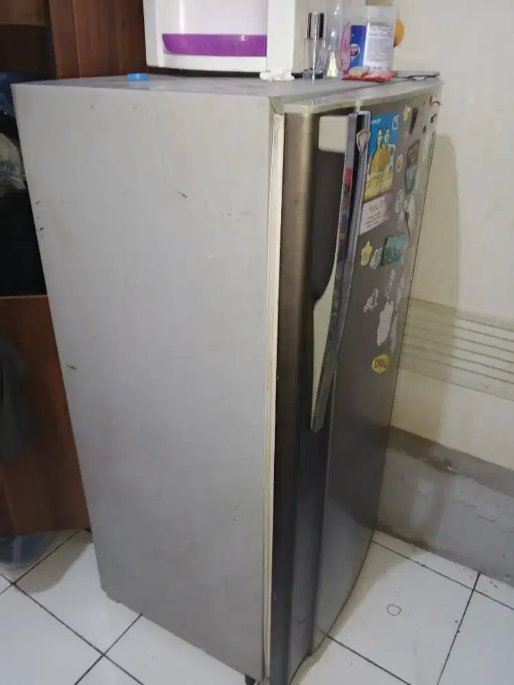 Kulkas Shapp 1 Pintu Besar