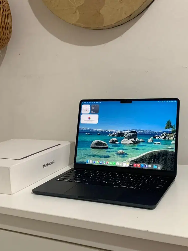 MacBook Air 2024 M3 13 inch 8/256