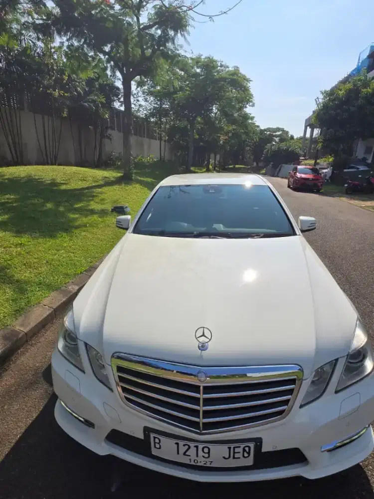 Mercy Mercedes Benz E250 Avantgarde 2012