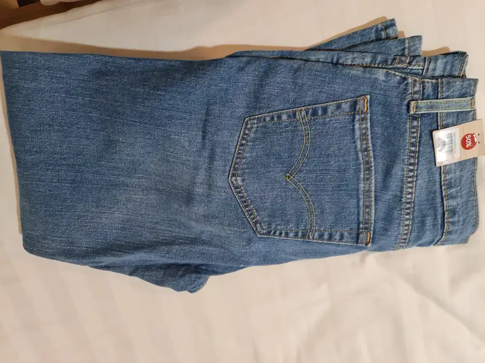 Jual celana levis original 501 dan chinos ukuran 34