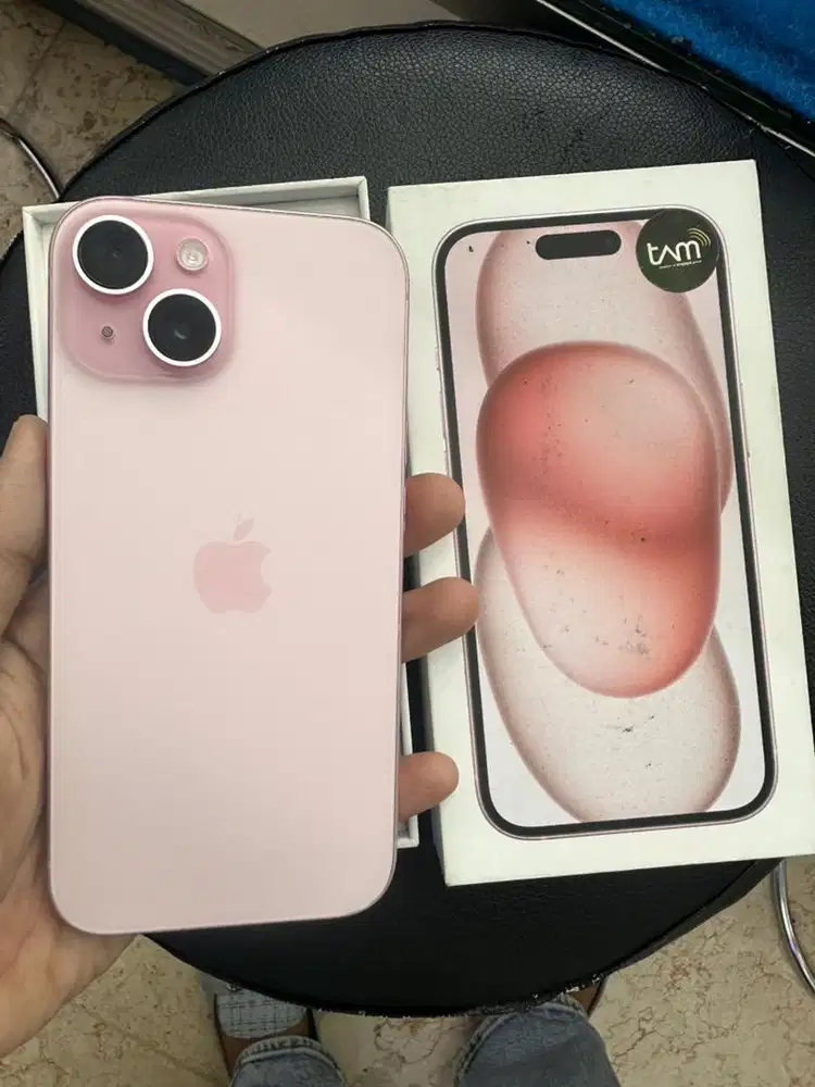 Iphone 15 128gb pink garansi ibox