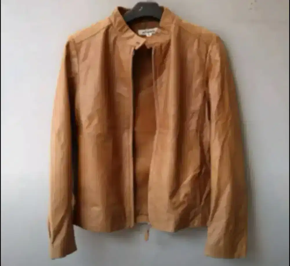 Jaket kulit asli