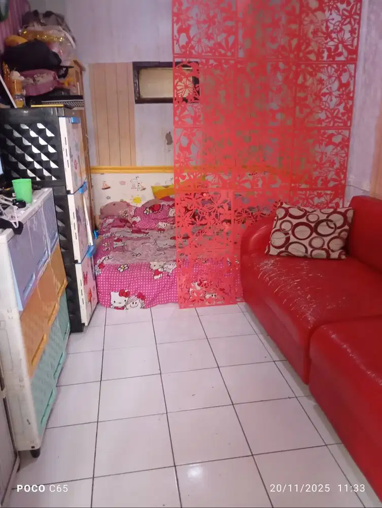 Dijual rmh kntrkn 7 pintu loksi strategis blkg MIM hrga dibwah pasaran