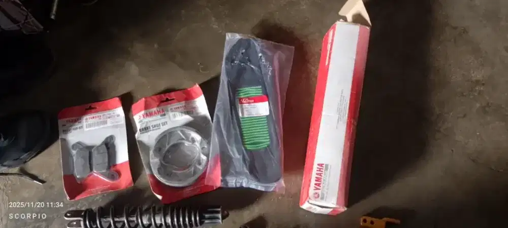 Sparepart motor Yamaha freego