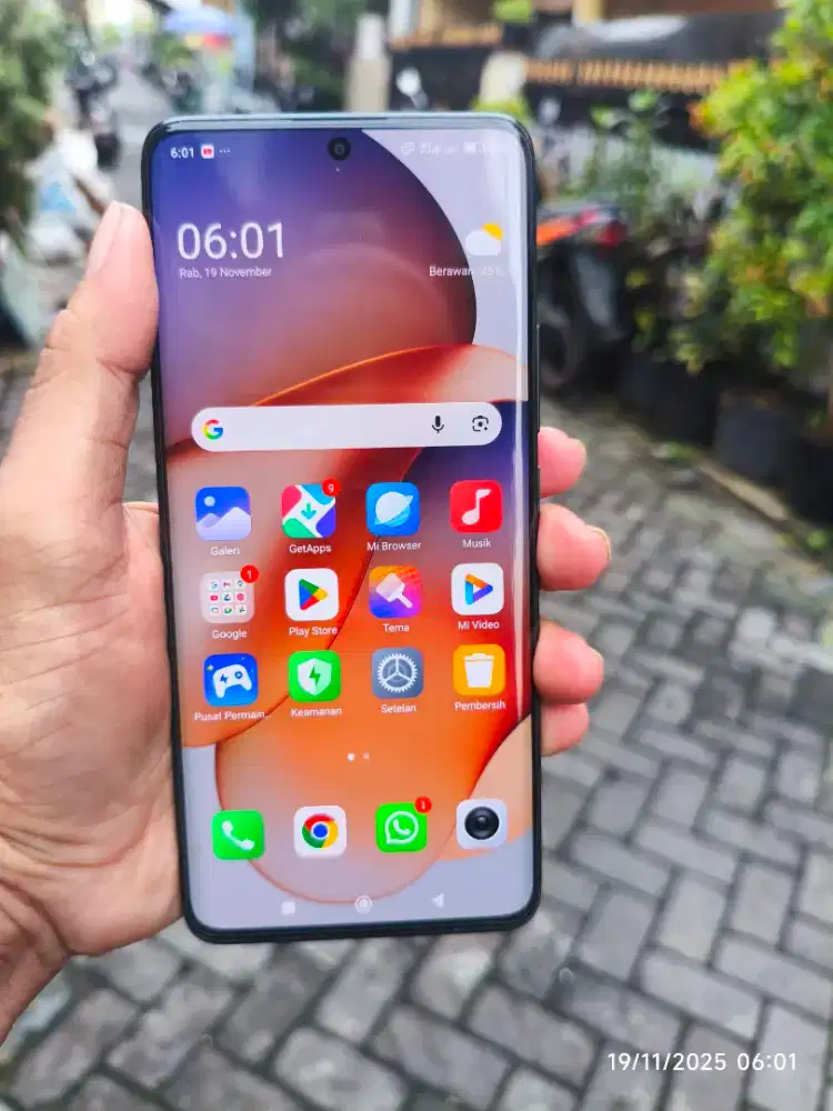 Redmi Note 13 Pro Plus 5G 12/512 (Hp saja) segel mulus no minus