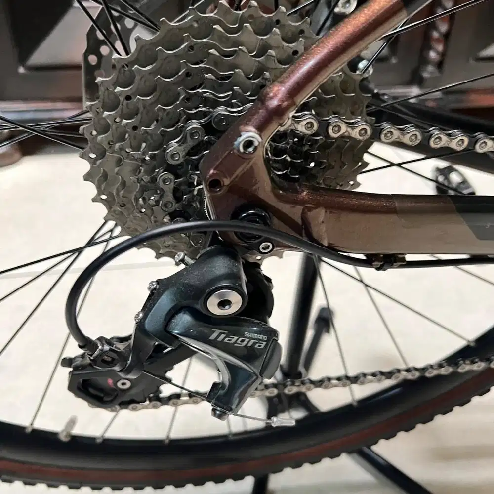 Sepeda Balap Gravel Marin Gestalt 2.5