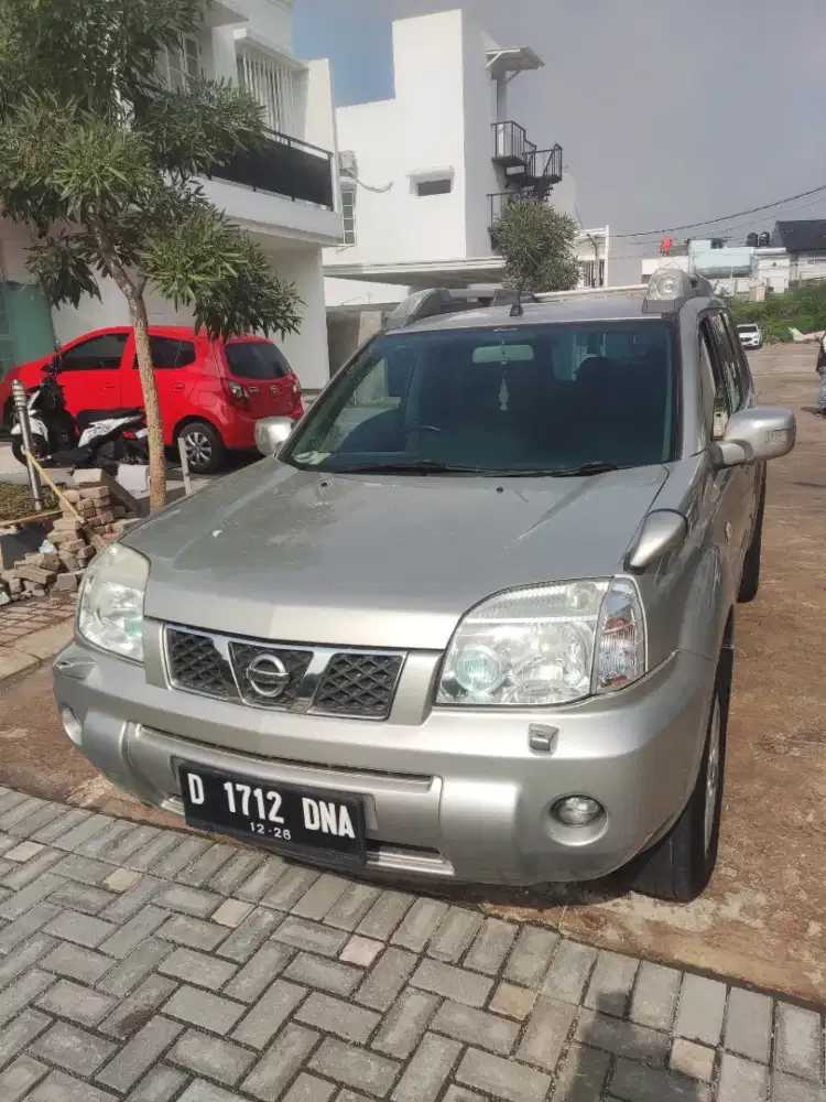 Nissan X-Trail 2007 bagus