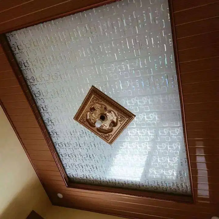 Sekat Plafon Partisi PVC GRC Gypsum Jasa Tukang Pasang Wall Moulding