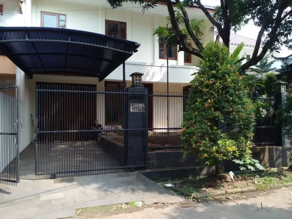 TERMURAH!  DIJUAL RUMAH DI KOMPLEK LEBAK LESTARI  LEBAK BULUS JAKARTA SELATAN