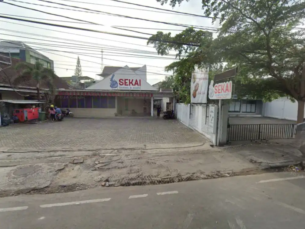 Bangunan resto di pusat kota Makassar